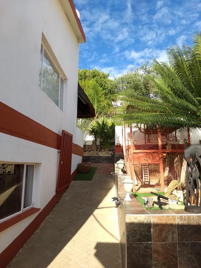 Tourmaline Guest House Windhoek Exterior photo